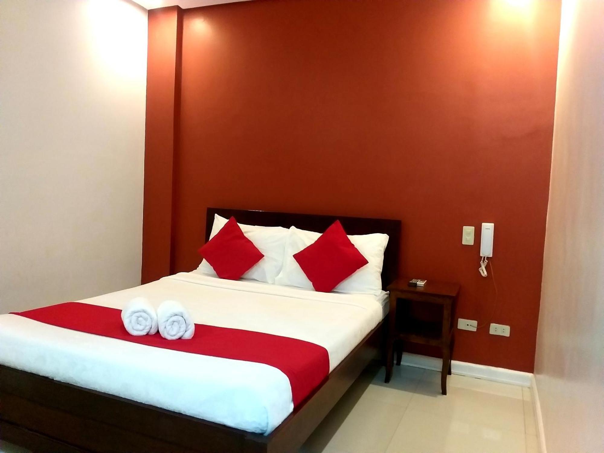 Royale Parc Hotel Puerto Princesa Palawan Kültér fotó