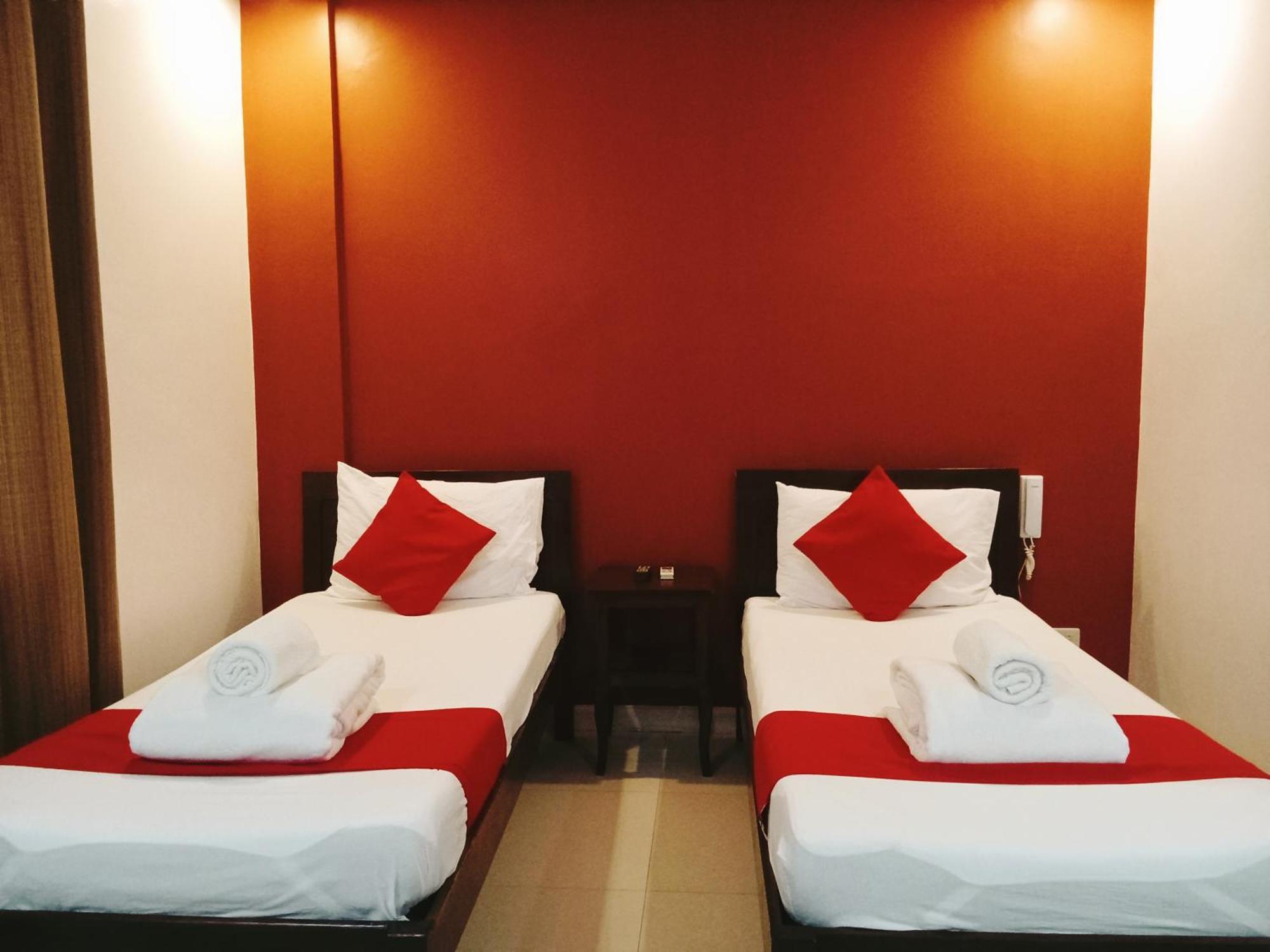 Royale Parc Hotel Puerto Princesa Palawan Kültér fotó