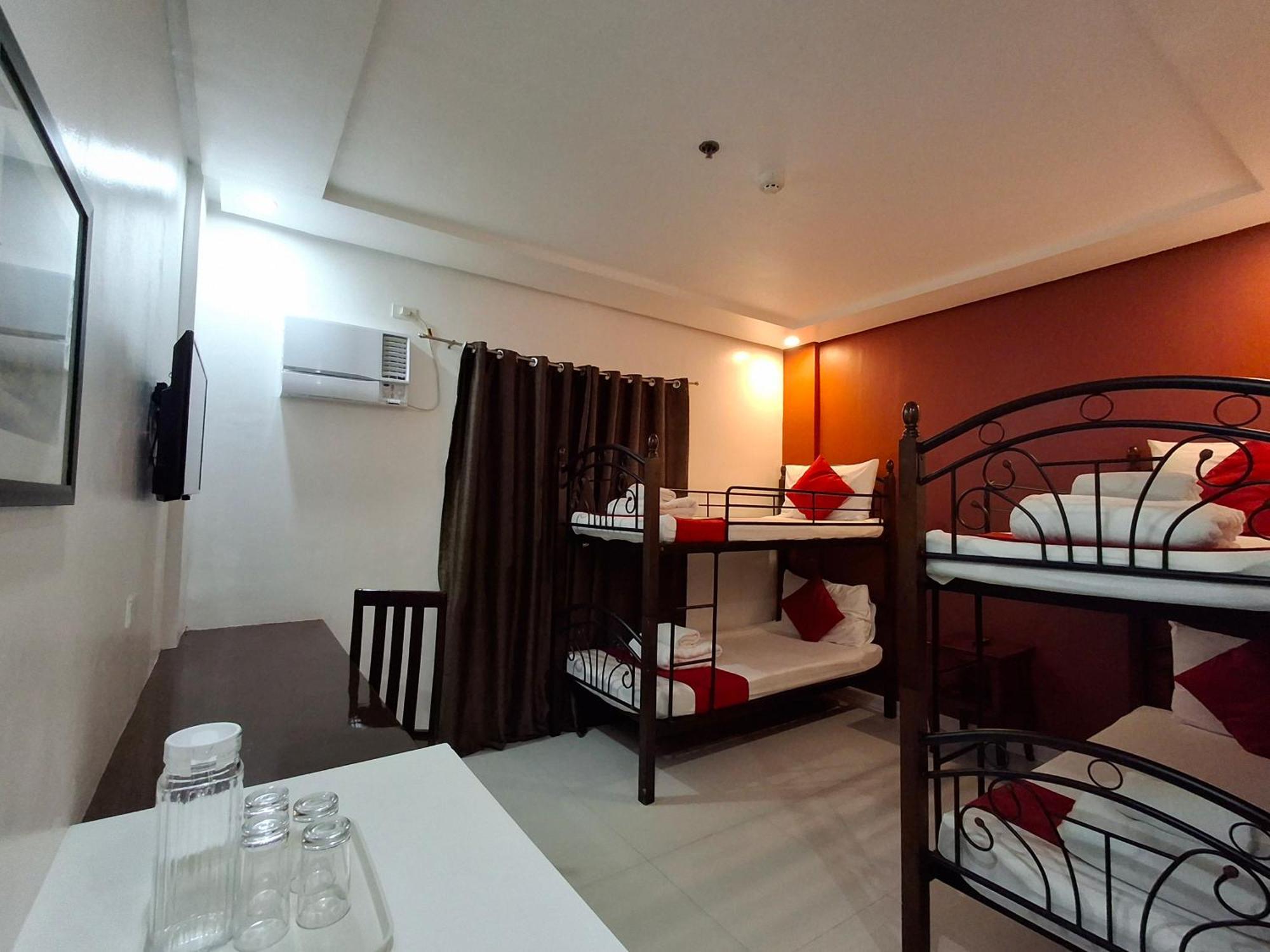 Royale Parc Hotel Puerto Princesa Palawan Kültér fotó